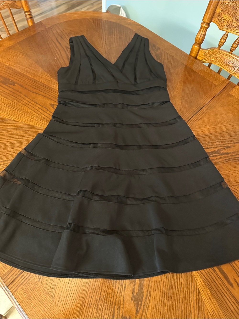 Scarlett Black Sleeveless V-Neck Tiered Midi Dress
